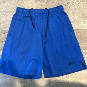 Men’s Nike dri-fit athletic shorts size medium